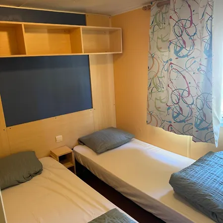 Mobilehome *